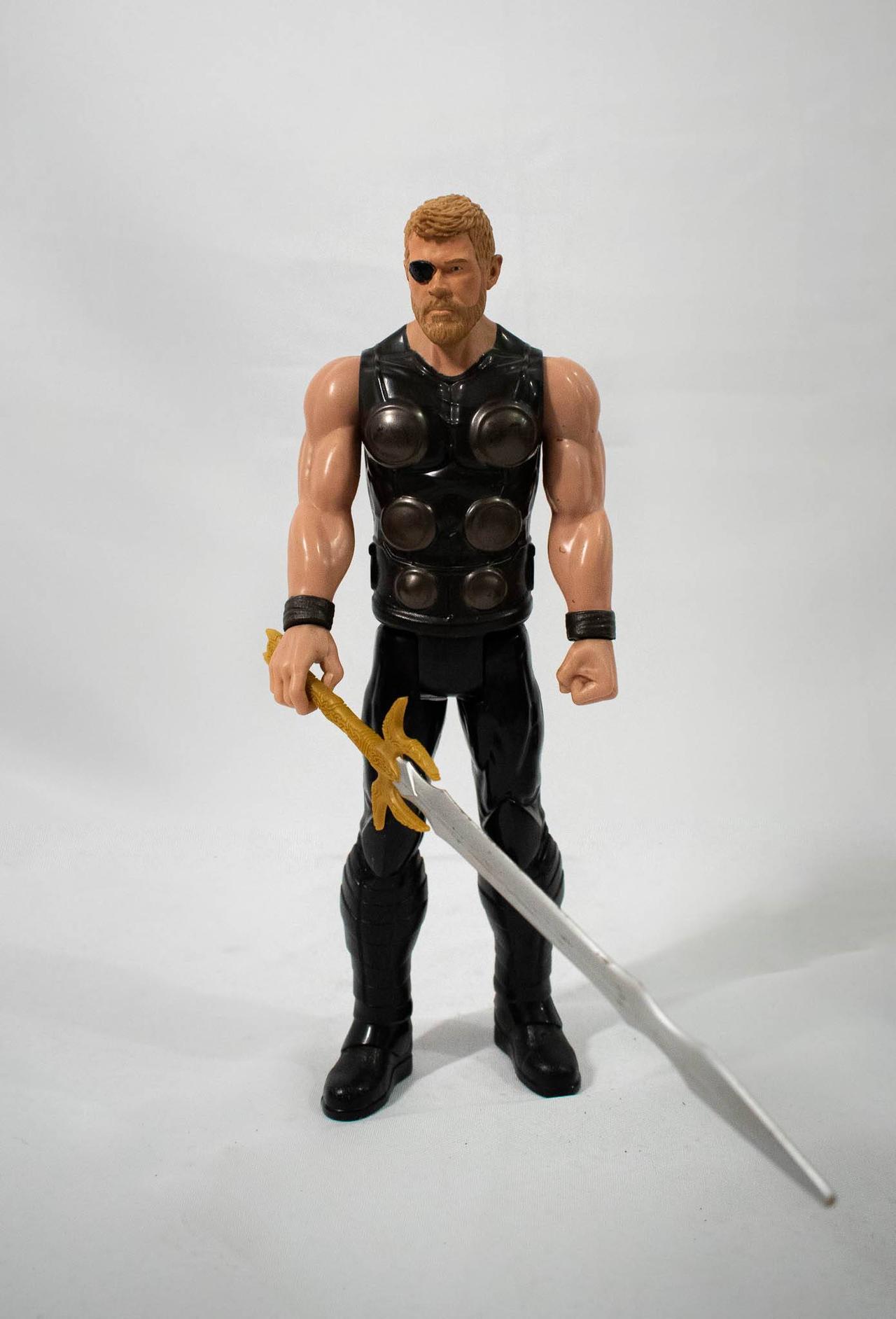 Personagem  Thor - Coleção Marvel - Vanessalocações