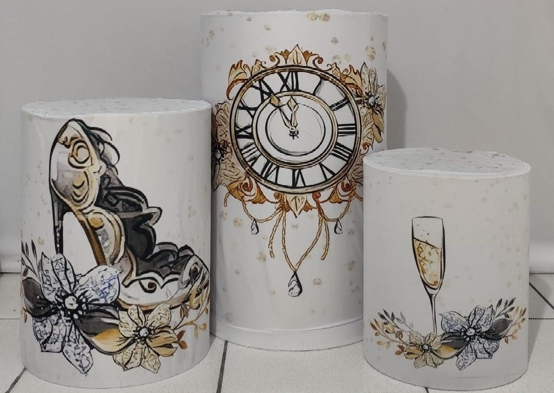 Trio de Capas Para Cilindro 15 Anos  - Vanessalocações