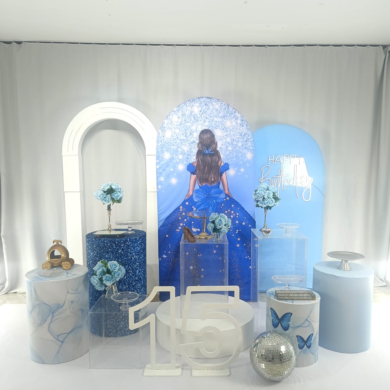 Composição Teen Menina Vestido Azul 15 Anos Luxo - CamaleãoLocaçoes