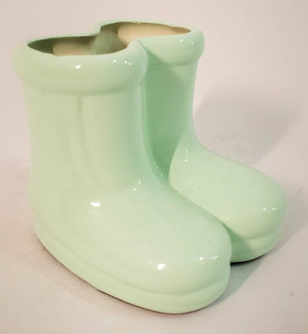 Bota Cerâmica Verde Candy - Vanessalocações