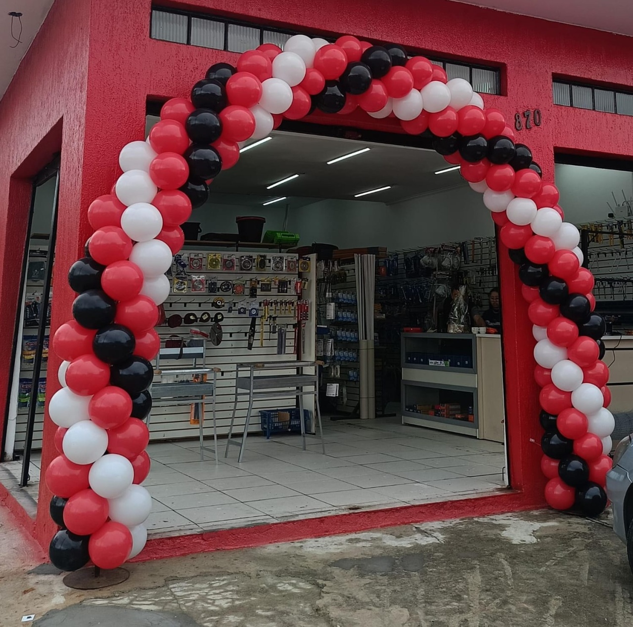 Arco de Balões 6,5 Metros Cor Sólida - CamaleãoLocaçoes