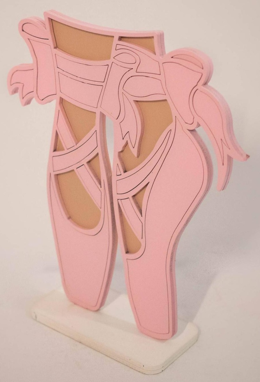 Display Mdf Sapatilha Laço Rosa - Vanessalocações