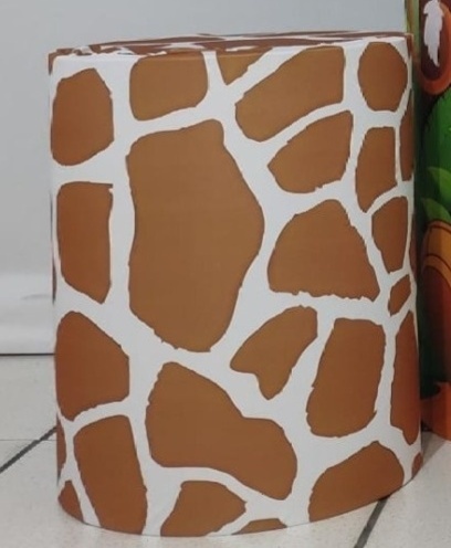 Capa Cilindro P Animal Print - Girafa - Vanessalocações