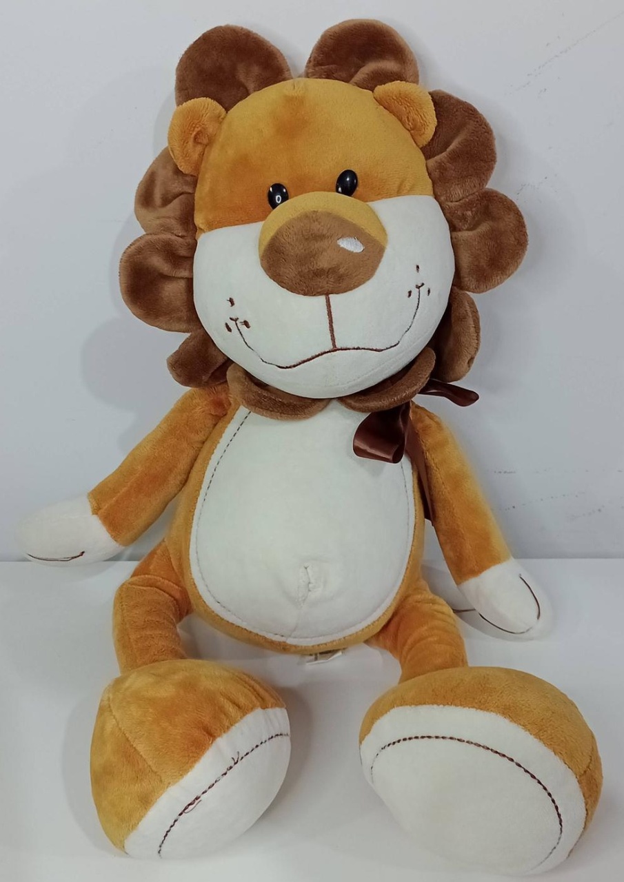 Leão Sentado Pelúcia Coleção Cut Safari - Vanessalocações