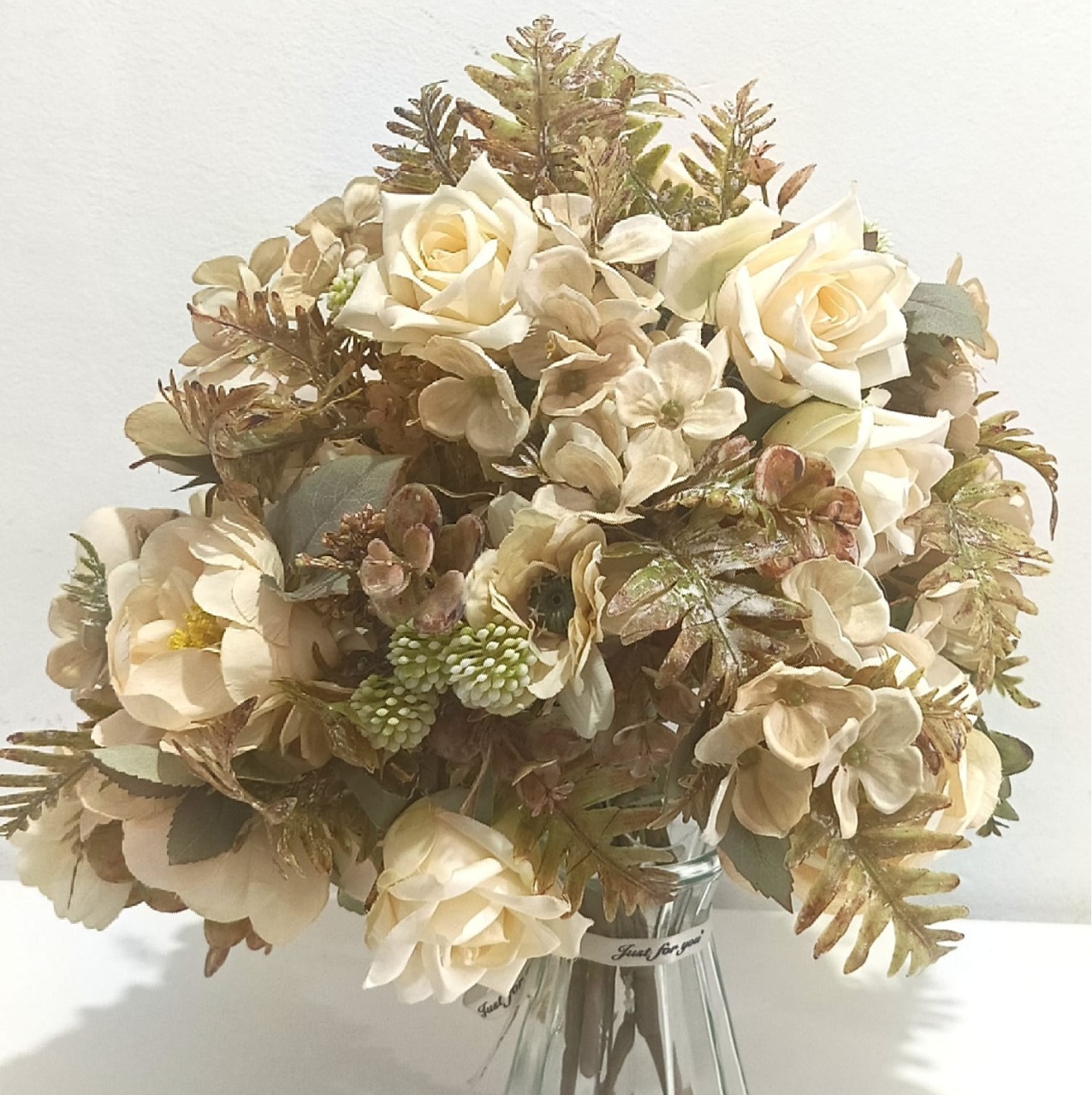 Buquê Flor Artificial Creme  G - 35Cm/Frente - Vanessalocações