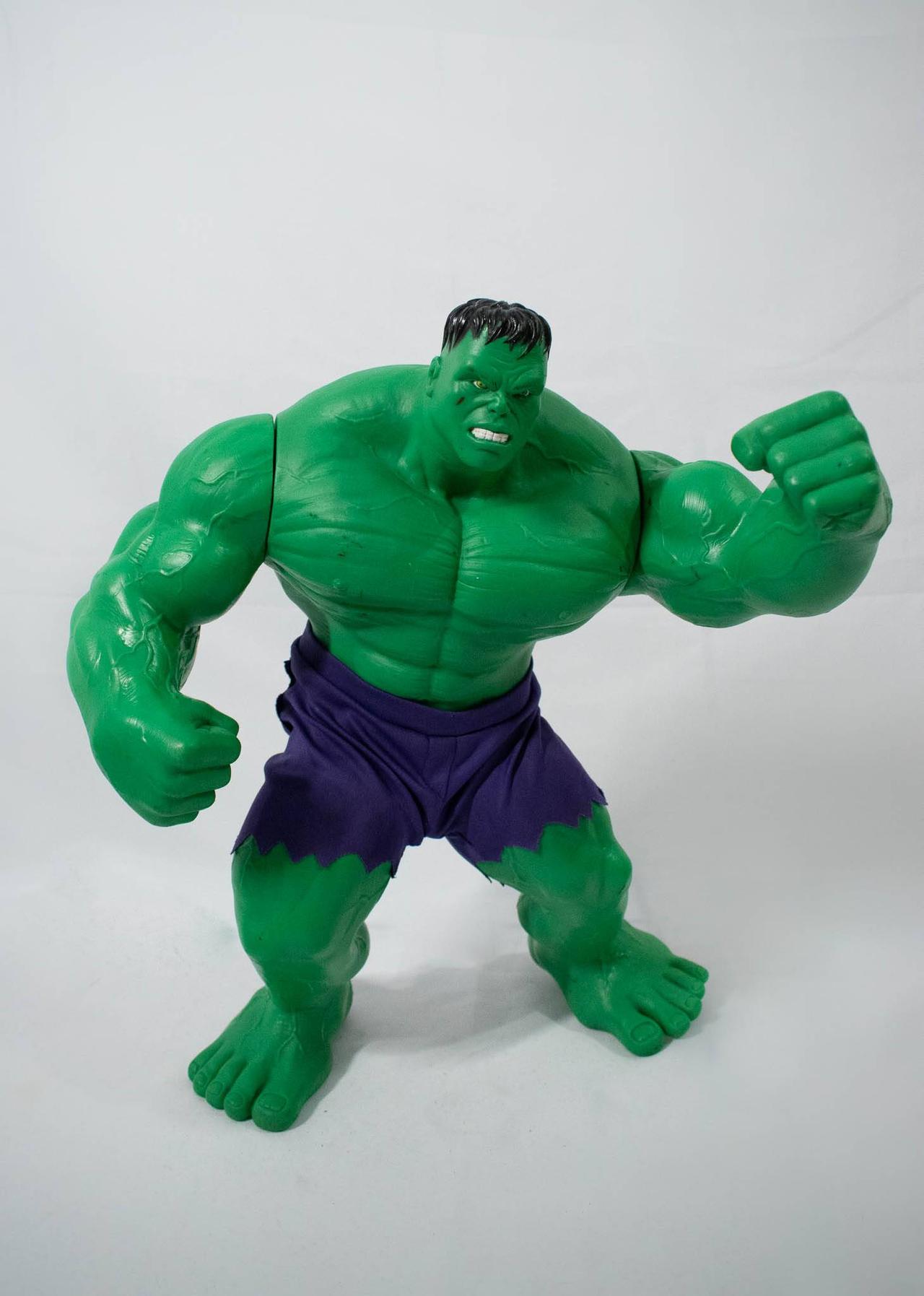 Personagem Hulk Original G - Vanessalocações