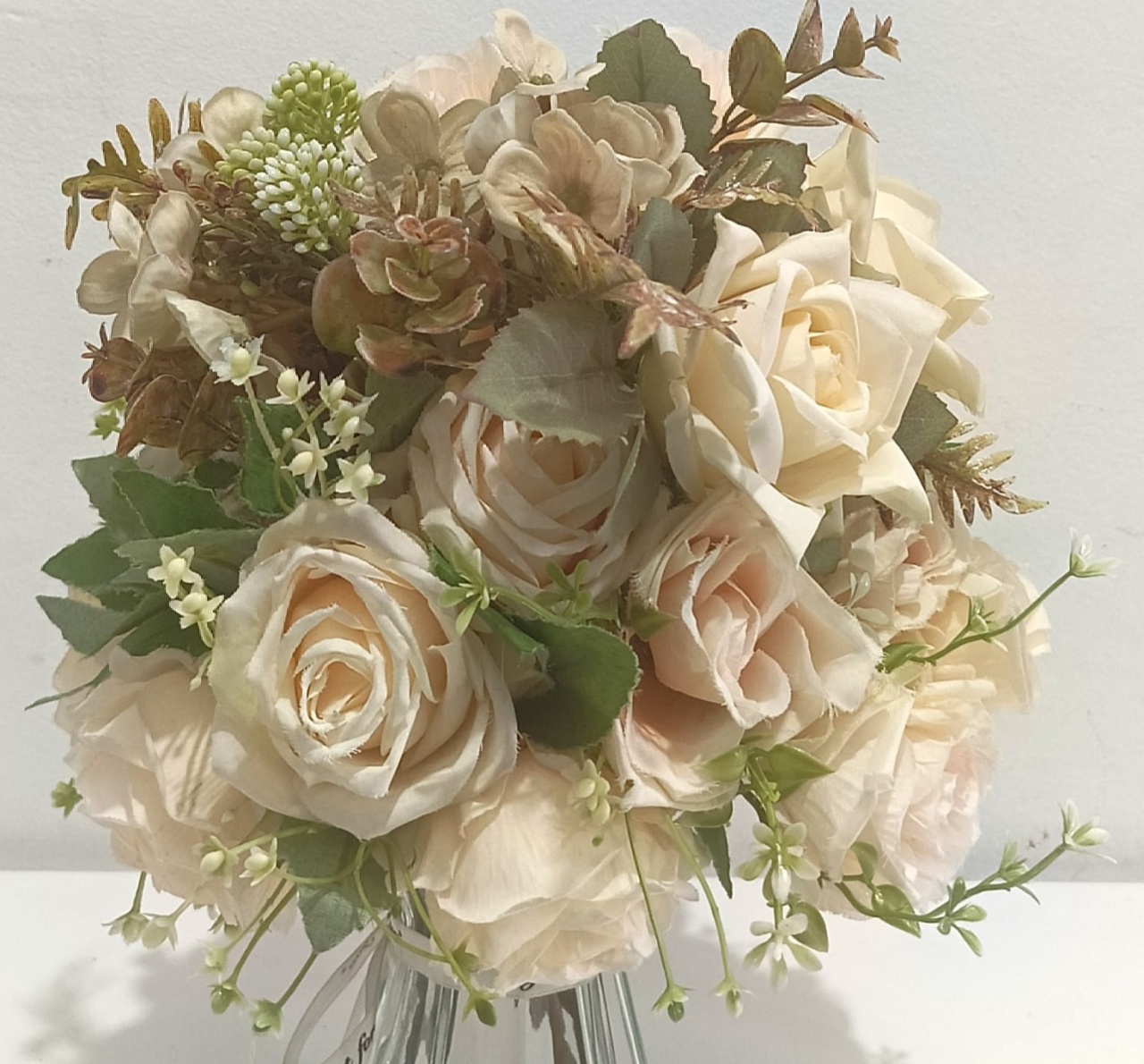 Buquê Flor Artificial Creme P - 20Cm/Frente  - Vanessalocações