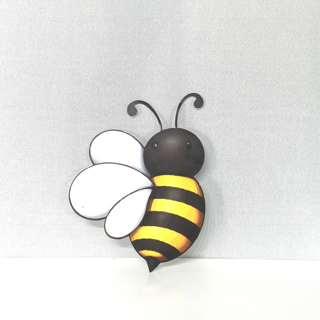 Aplique Poliondas Abelha  25 Cm  - Vanessalocações