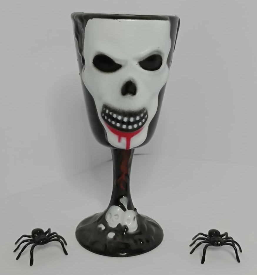 Taça Plastico Caveira - Preto - Vanessalocações