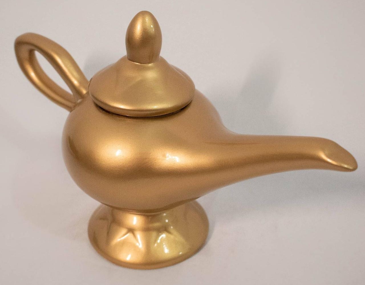 Lâmpada Mágica Cerâmica Dourado - Vanessalocações
