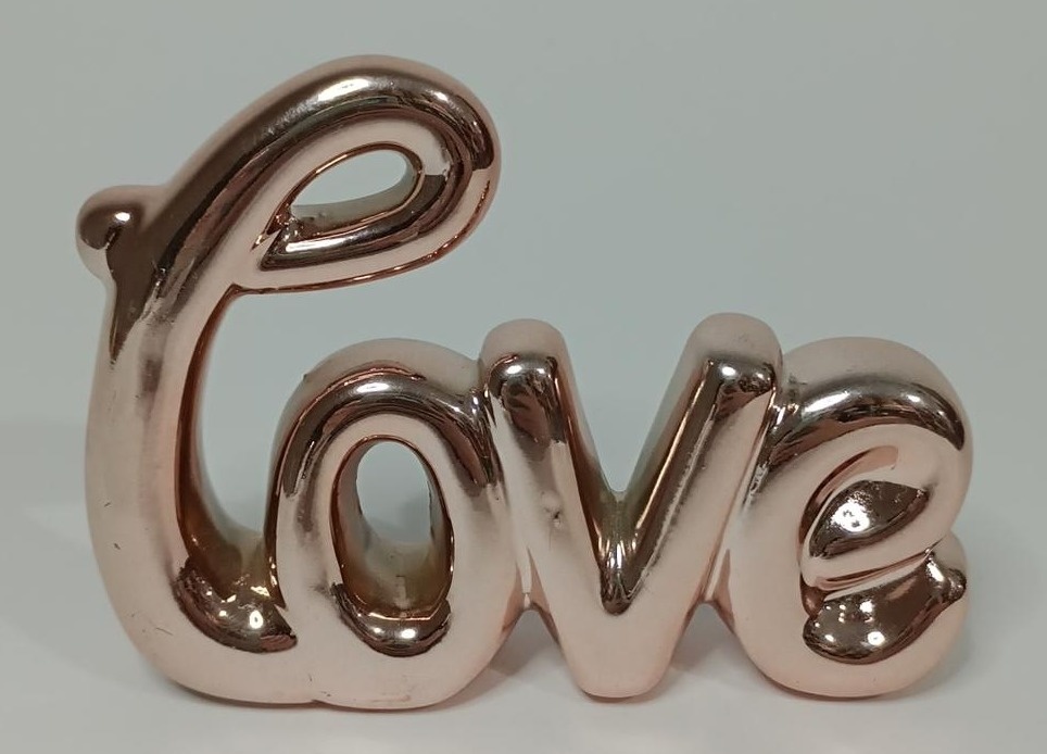 Letreiro Love Cerâmica Rose  Gold - Vanessalocações