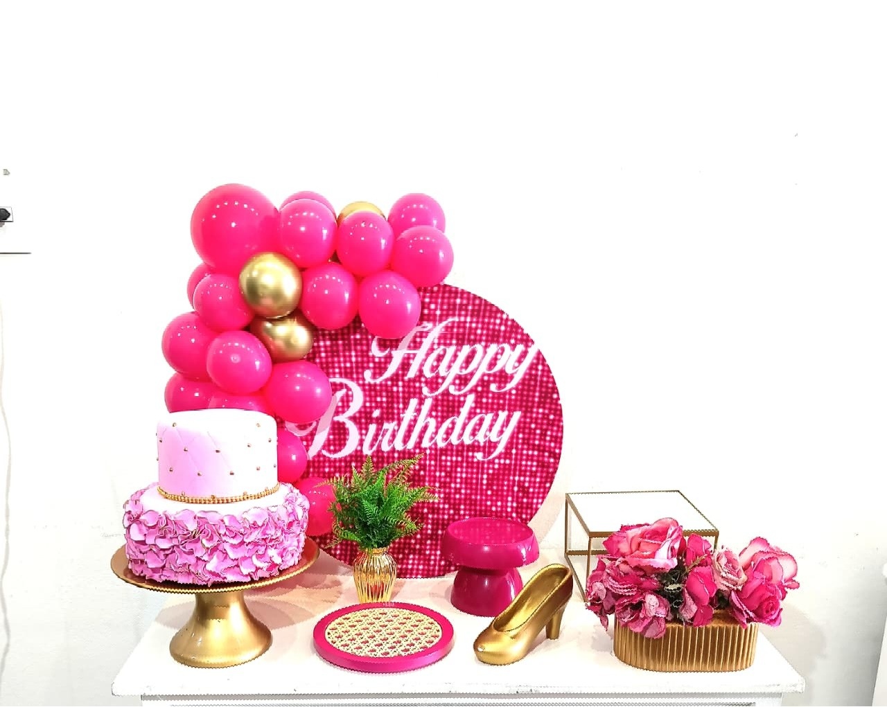Mini Decoração  Happy Birthday - CamaleãoLocaçoes
