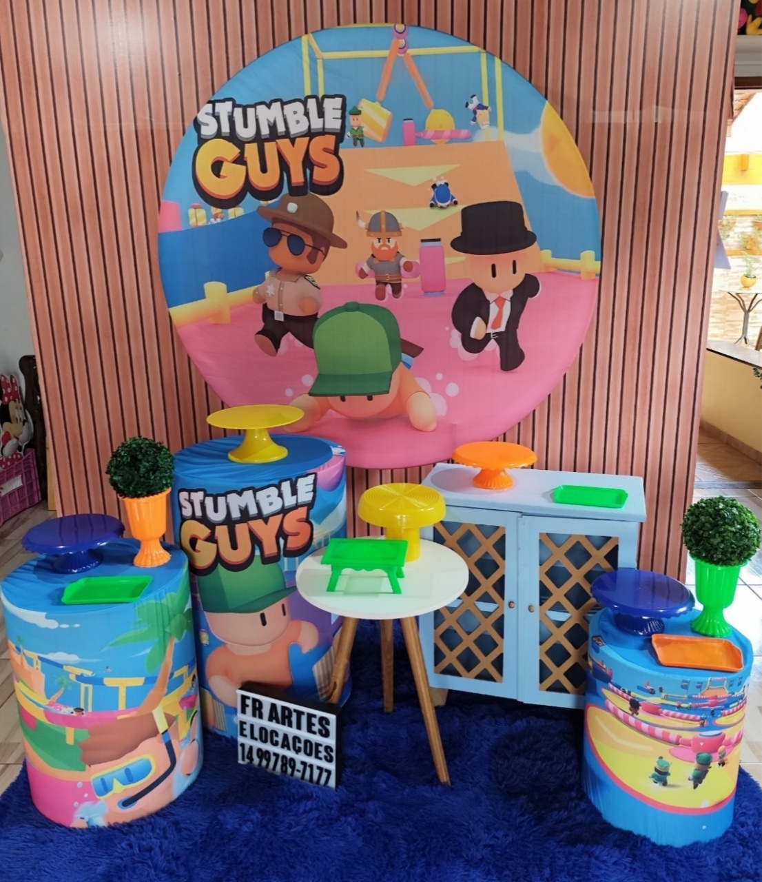 Stumble Guys Rosa - Ouro - FR artes