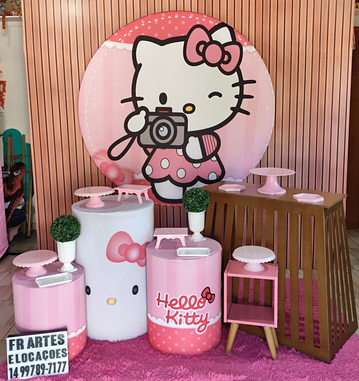 Hello Kitty - Ouro - FR artes