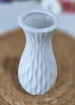 Vaso P Branco Trabalhado Cerâmica  - imagem 1