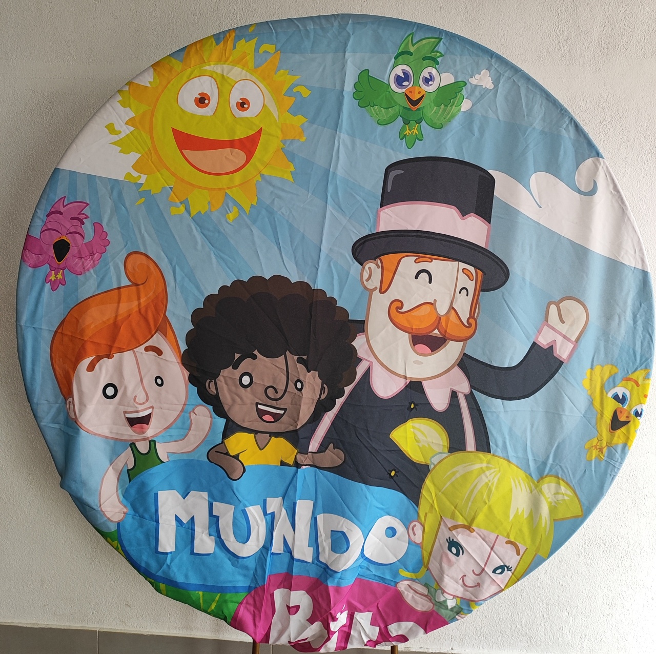 Painel Redondo Mundo Bita 1.80Cm    - Wanusa Nunes Andrade