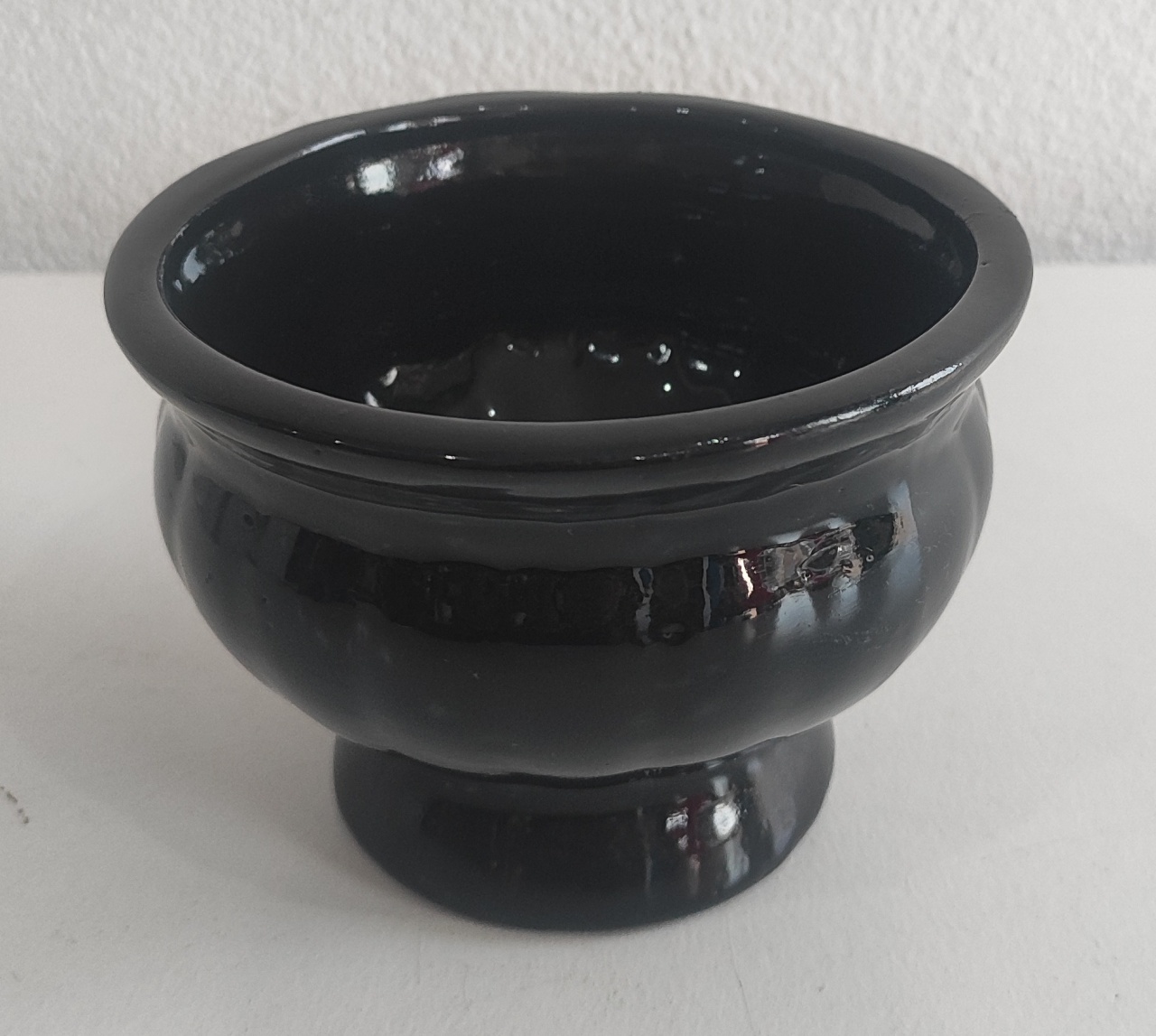 Vaso Taça Baixo P Preto  - Wanusa Nunes Andrade