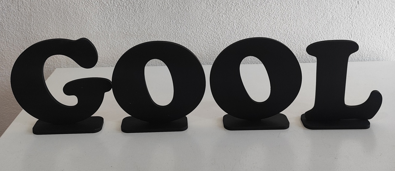 Display Mdf de Mesa Gool - Wanusa Nunes Andrade