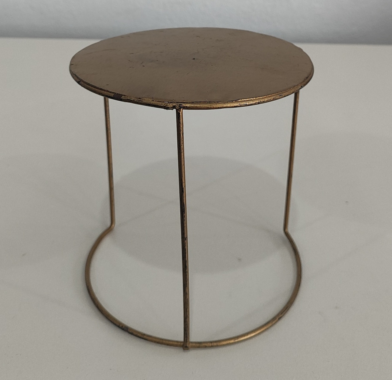 Suporte Para Doce Ferro Dourado P - Wanusa Nunes Andrade