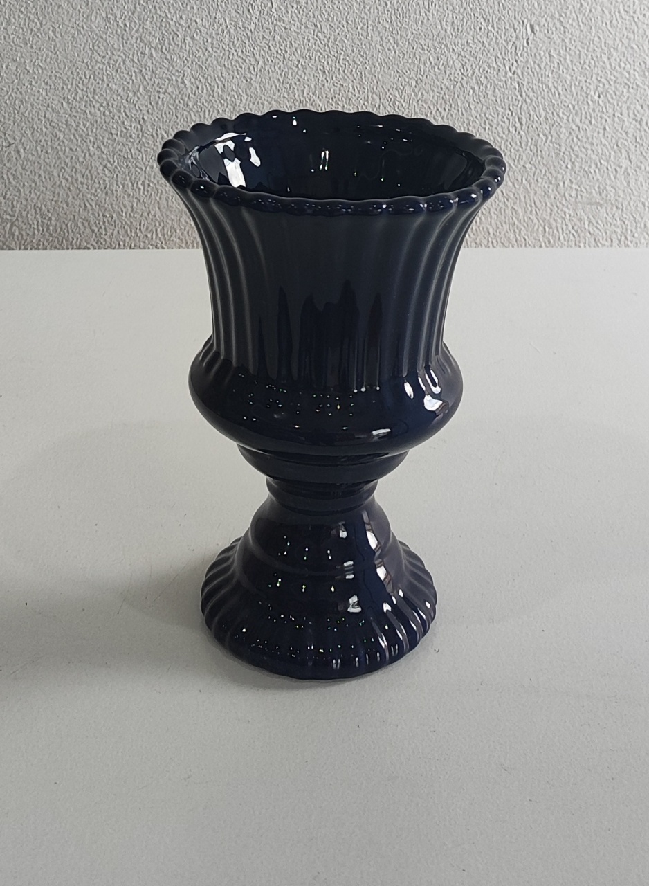 Vaso Charme M Azul Escuro  - Wanusa Nunes Andrade