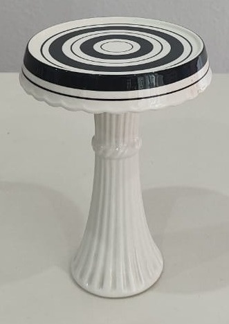 Suporte Para Doce Alta Branca Com Detalhes Em Preto 12X16Cm - Wanusa Nunes Andrade
