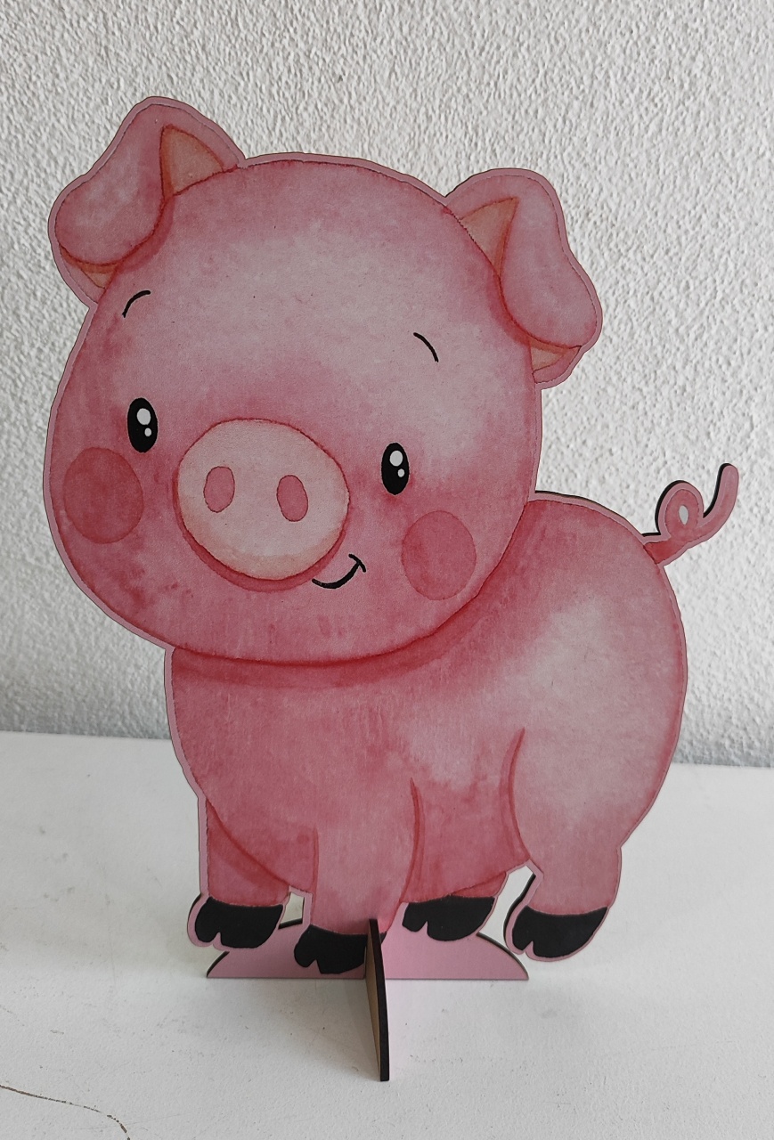 Display Mdf de Mesa Fazendinha Porquinho - Wanusa Nunes Andrade