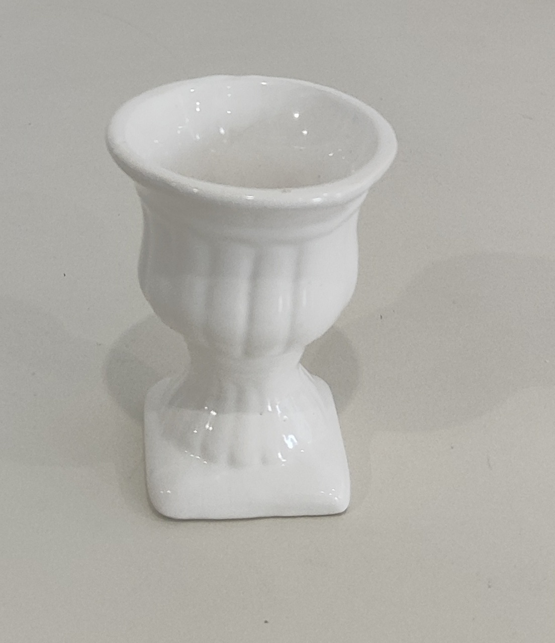 Vaso Charme Pp Branco  - Wanusa Nunes Andrade