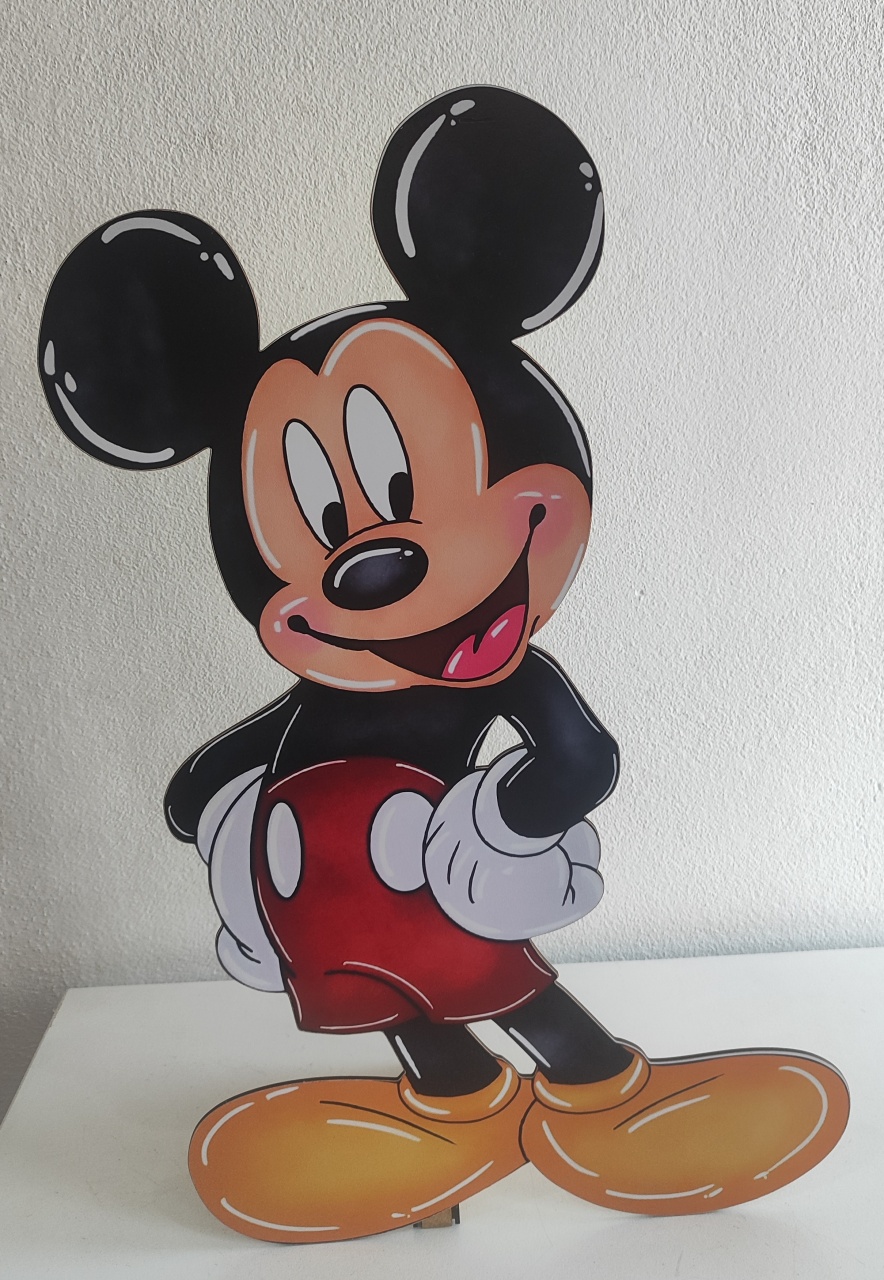 Display Mdf de Chão Mickey  - Wanusa Nunes Andrade