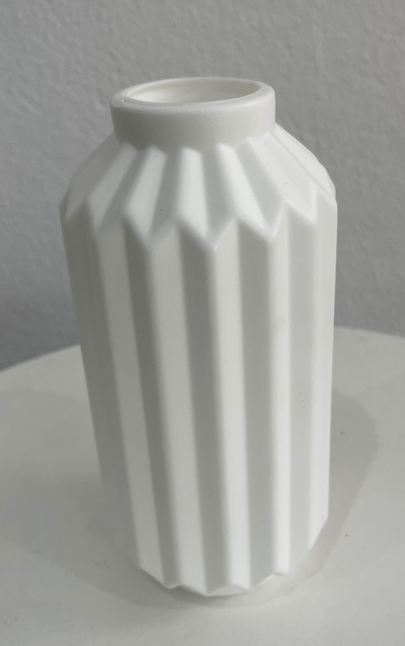 Vaso Plast.elegance Branco 18Cm - Wanusa Nunes Andrade