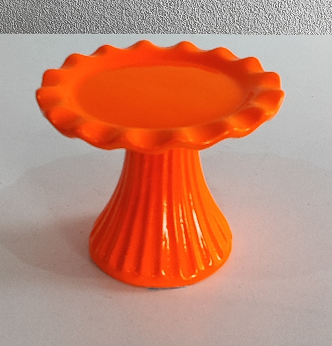 Suporte Para Doce Laranja Neon - Wanusa Nunes Andrade