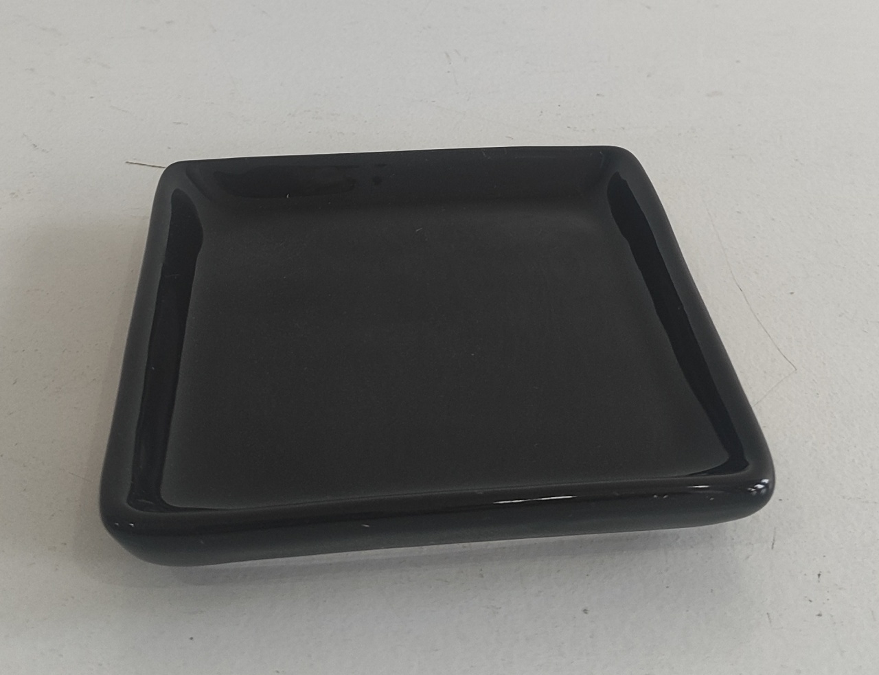 Suporte Para Doce Quadrado Preto - Wanusa Nunes Andrade
