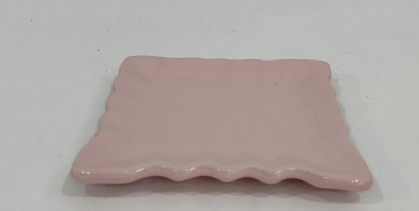 Bandeja Quadrada Ondulada 15X15Cm - Wanusa Nunes Andrade