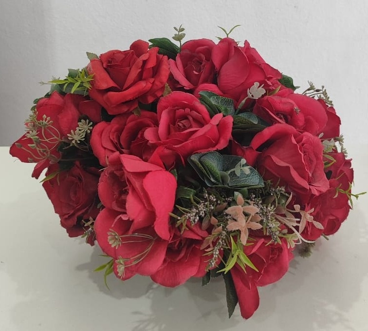 Arranjo M Rosa Vermelha - Wanusa Nunes Andrade