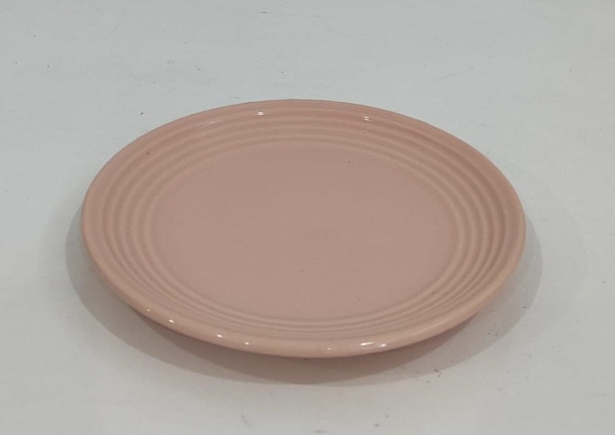 Bandeja Redonda Rosa - Wanusa Nunes Andrade