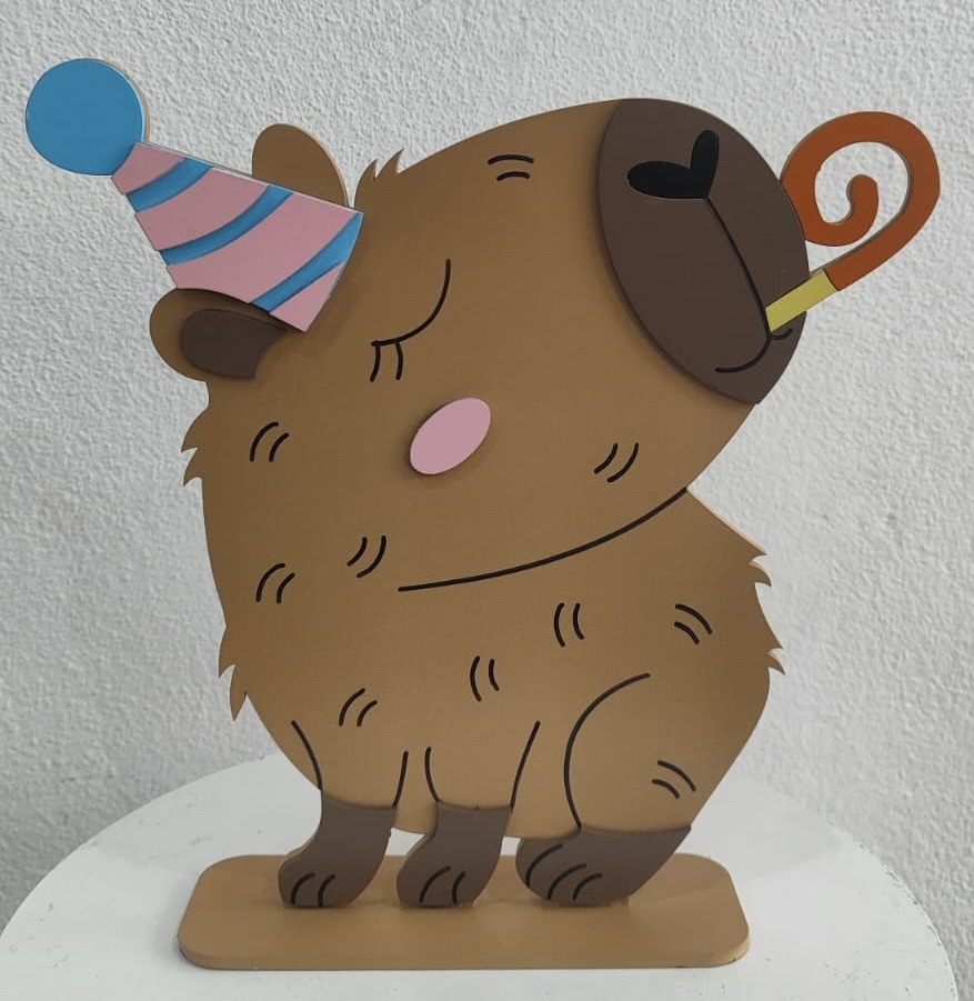 Display Mdf de Mesa Capivara - Wanusa Nunes Andrade