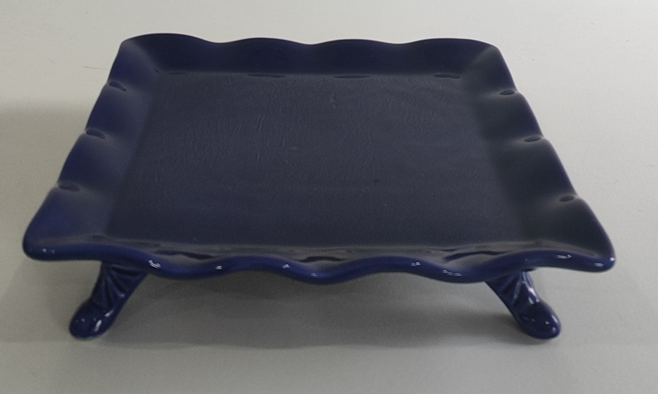 Suporte Para Doce Lisa Azul Quadrada - Wanusa Nunes Andrade