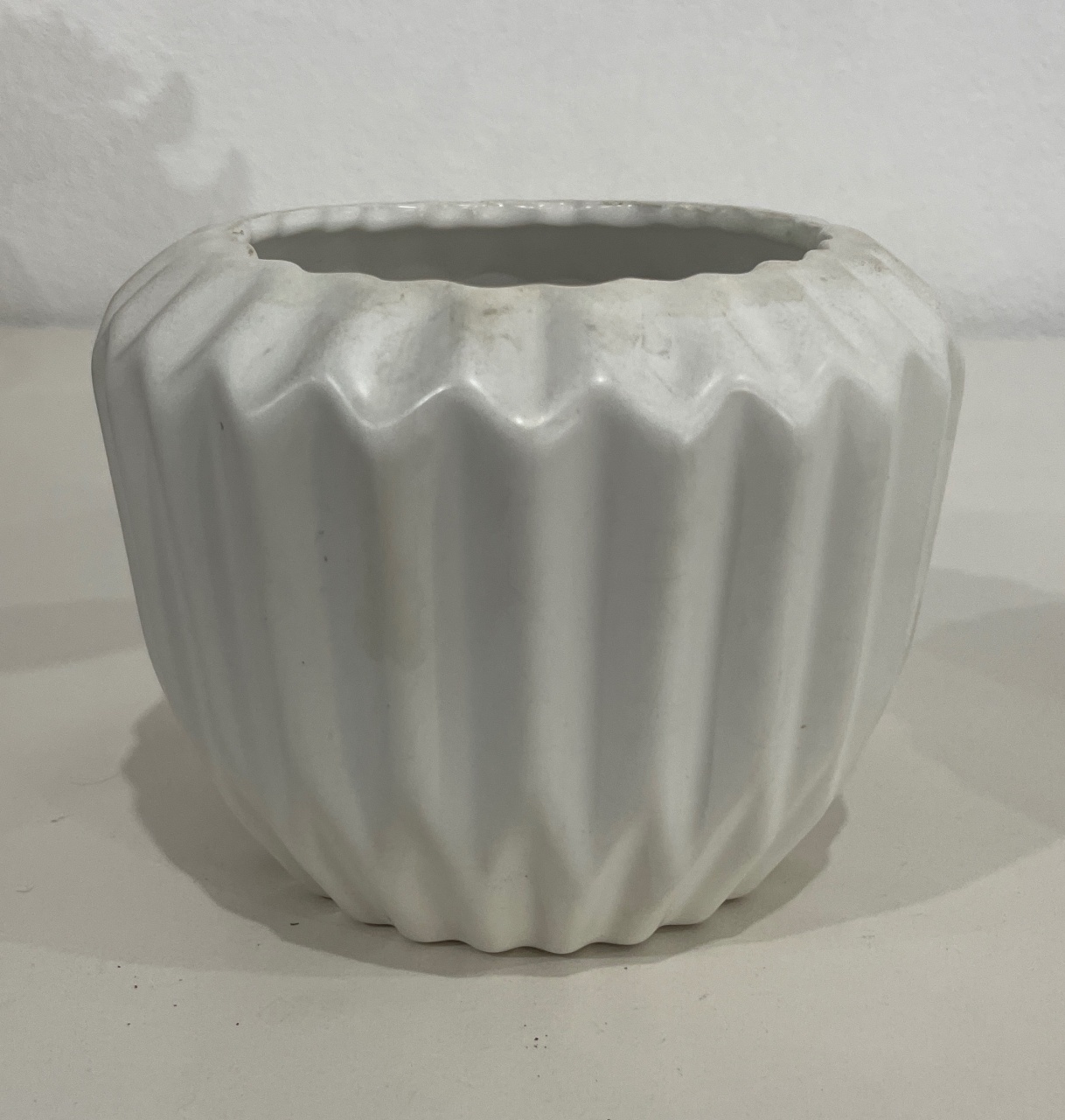 Vaso Baixo Branco M - Wanusa Nunes Andrade