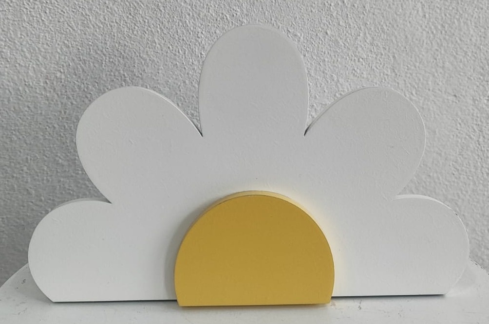 Display Mdf de Mesa Margarida - Wanusa Nunes Andrade