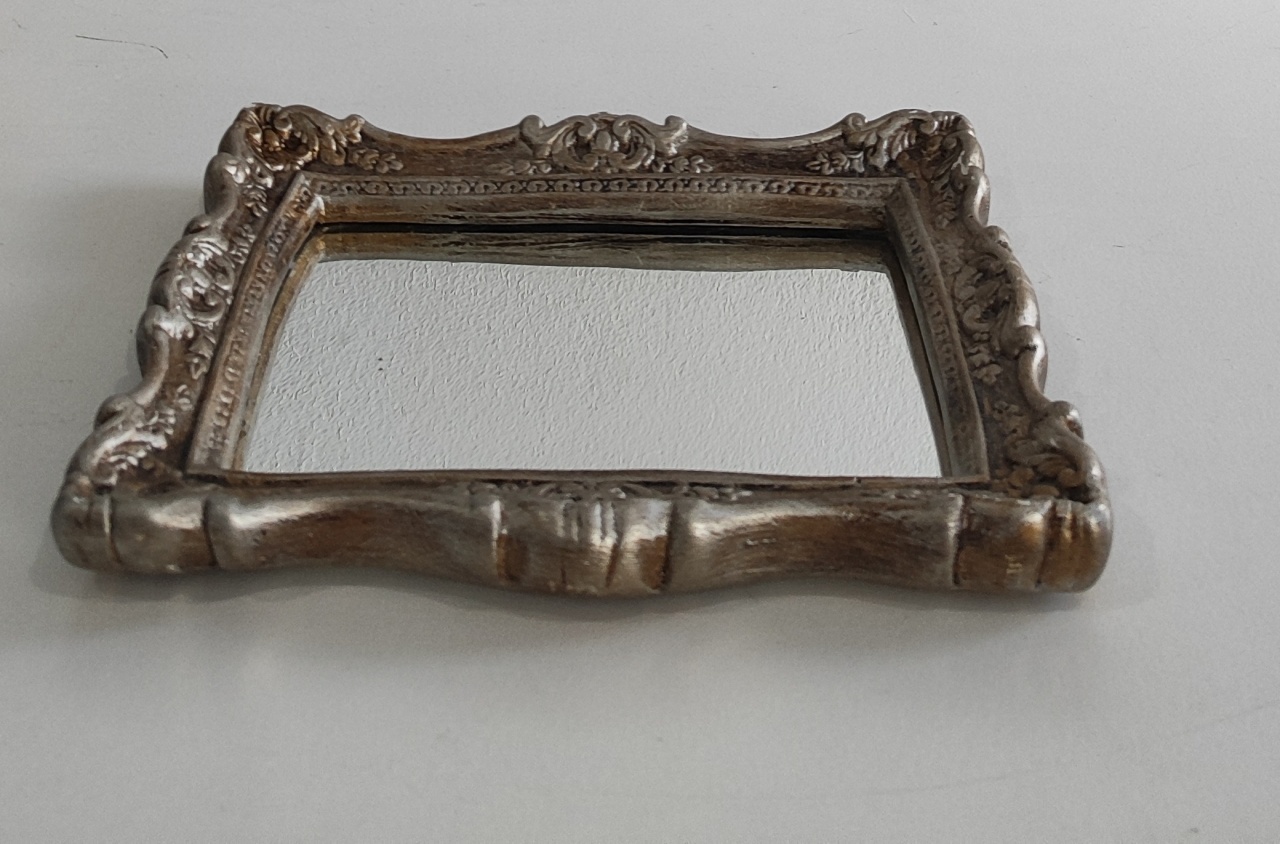 Item Decorativo Espelhado Retangular Prata 25×19Cm - Wanusa Nunes Andrade