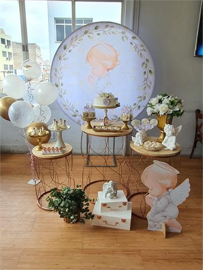Painel Redondo Com Trio de Mesa Cilindros Rose - Baizado Com Maletas Branco Com  Rose - Nanda Pegue e Monte
