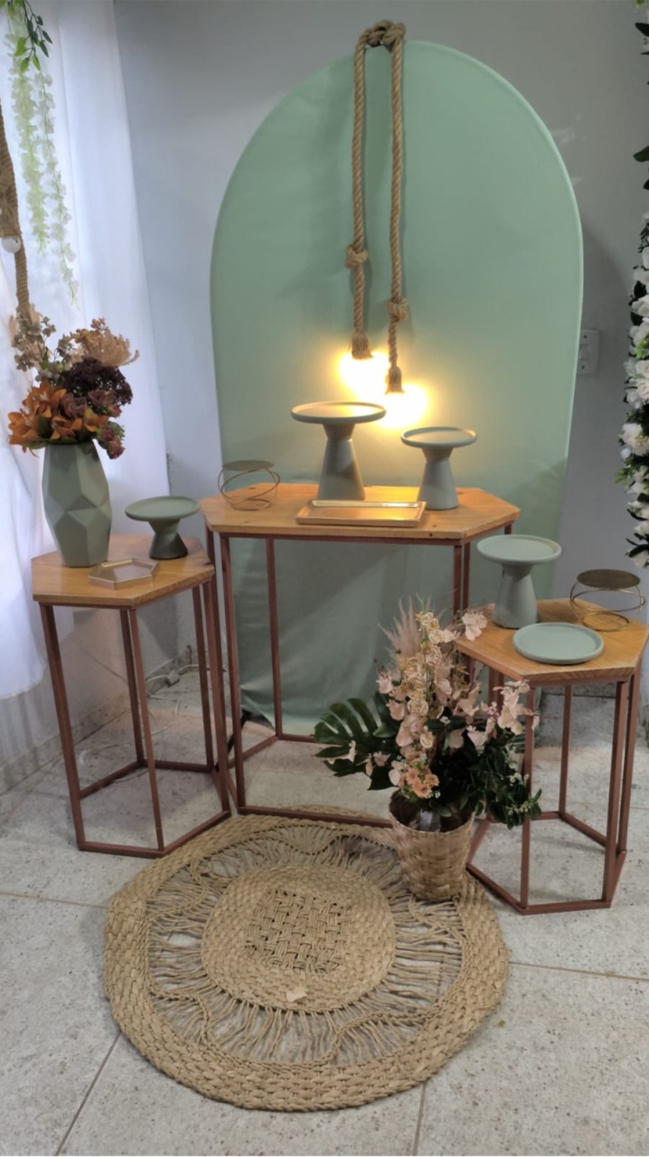 Kit Verde Fosco Com Trio de Mesa Rose - Nanda Pegue e Monte