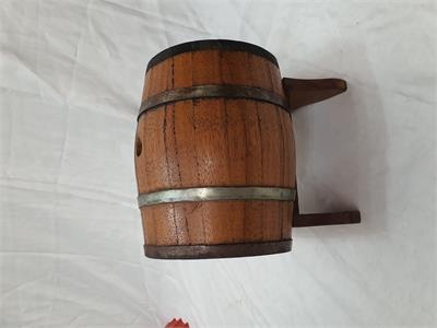 Baril de Madeira - Nanda Pegue e Monte