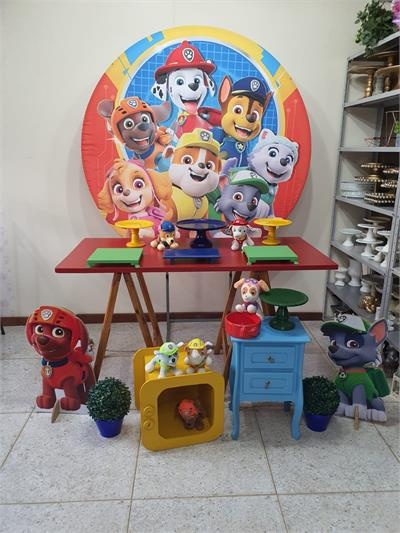Kit Patrulha Canina  Com Painel Redondo E Mesa Cavalete - Nanda Pegue e Monte