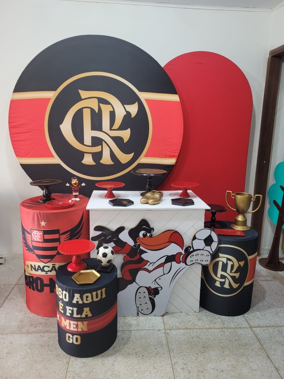 Kit 2 Paineis Com 4 Mesas Flamengo  - Nanda Pegue e Monte