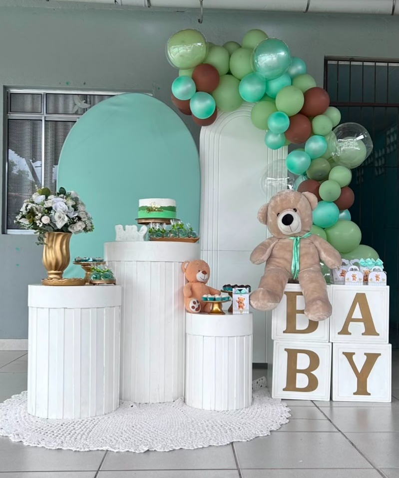 Kit Chá de Bebê Verde Com Trio de Mesa Ripada - Nanda Pegue e Monte
