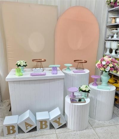 Kit Cha Revelação- Cha de Bebe- 2 Paineis Romanos E Com 4 Mesas Em Verde E Lilas - Nanda Pegue e Monte