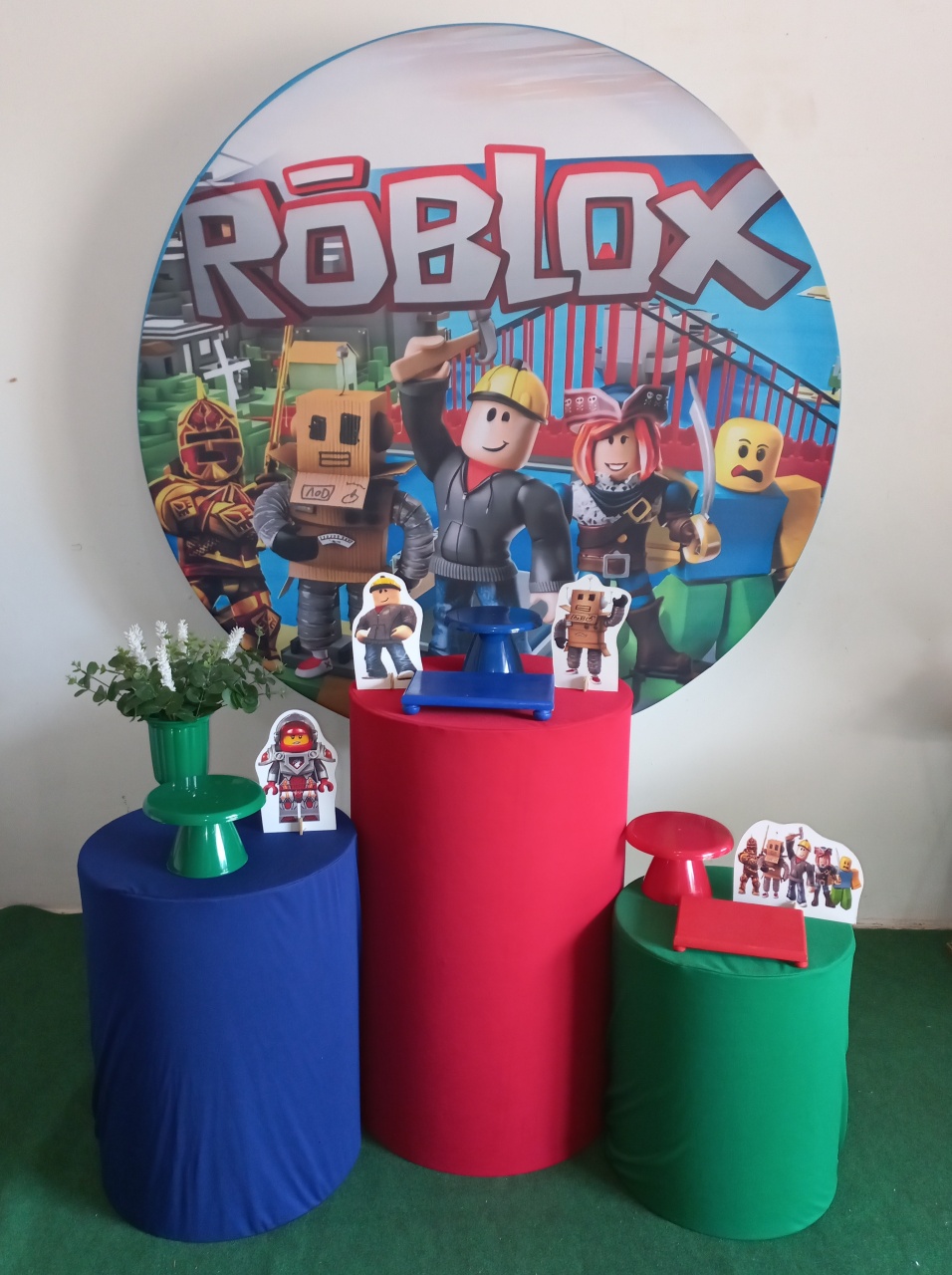 Kit Prata Roblox - FESTAFACILPEGUEMONTECG