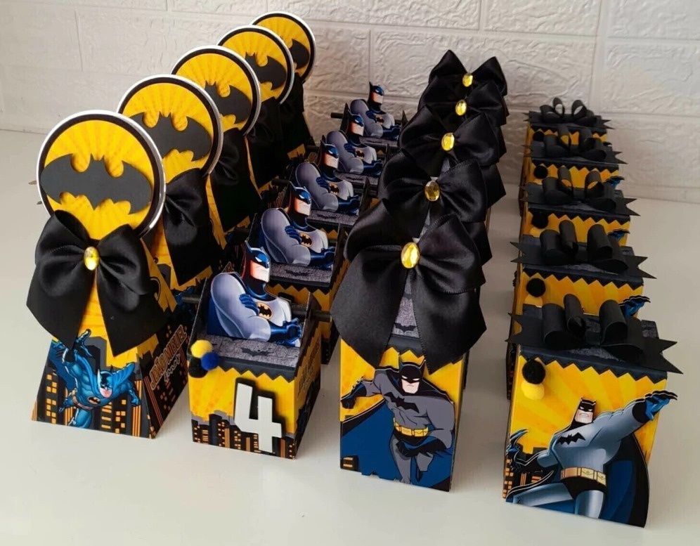 Pegue Monte Caixas Personalizadas Batman - FESTAFACILPEGUEMONTECG