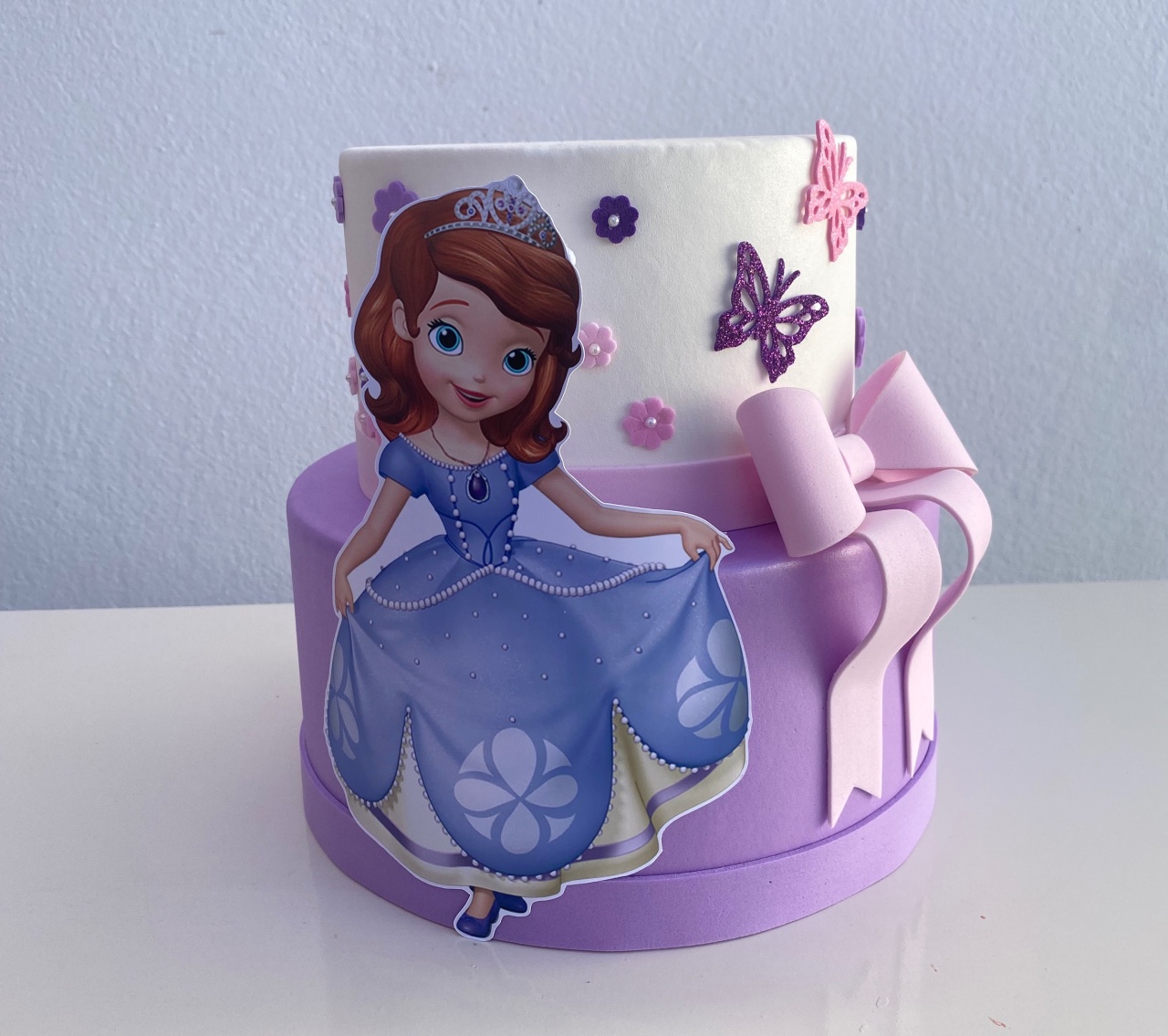 Bolo Fake - Princesinha Sofia - tamirespegueemonte