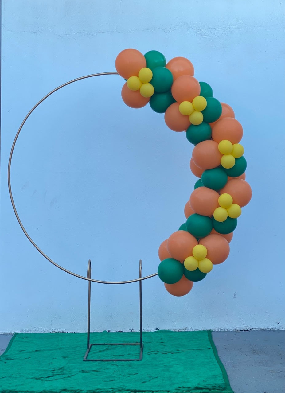 Arco de Balões - Sem Bublle (Verde, Laranja E Amarelo) -Rei Leão  - tamirespegueemonte